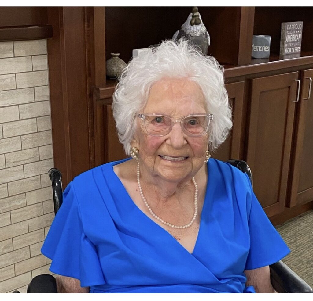 Lorene Clara (Fischer) Reyna